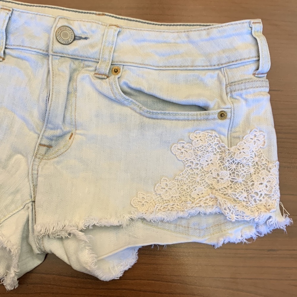 AEO Light Wash Jean Short with Crochet Side Detail - Picture 3 of 14